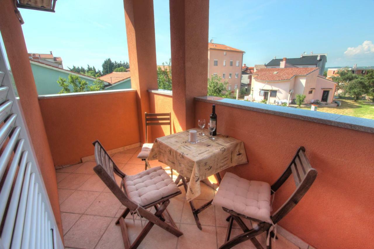 Apartman Pula Zewnętrze zdjęcie
