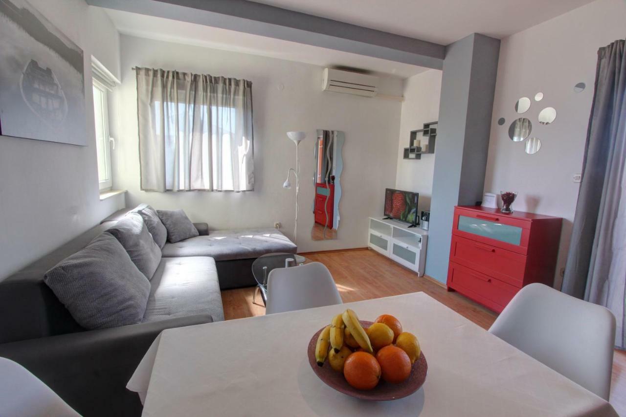 Apartman Pula Zewnętrze zdjęcie