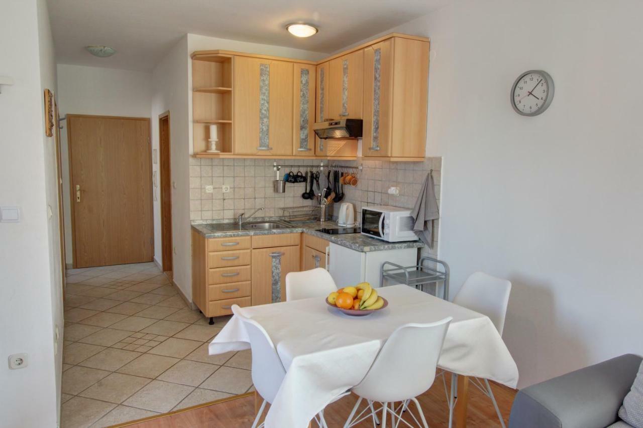 Apartman Pula Zewnętrze zdjęcie