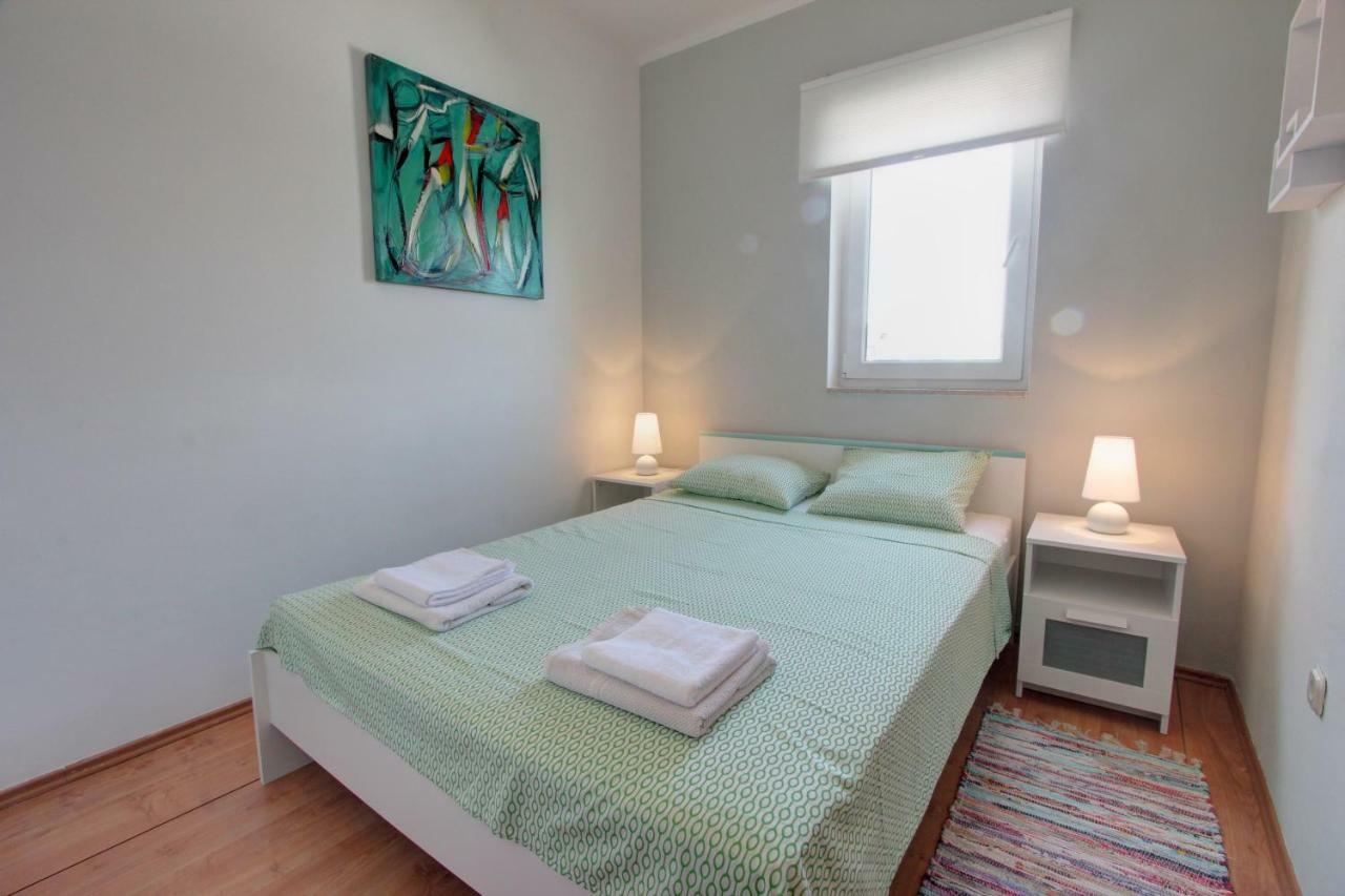 Apartman Pula Zewnętrze zdjęcie