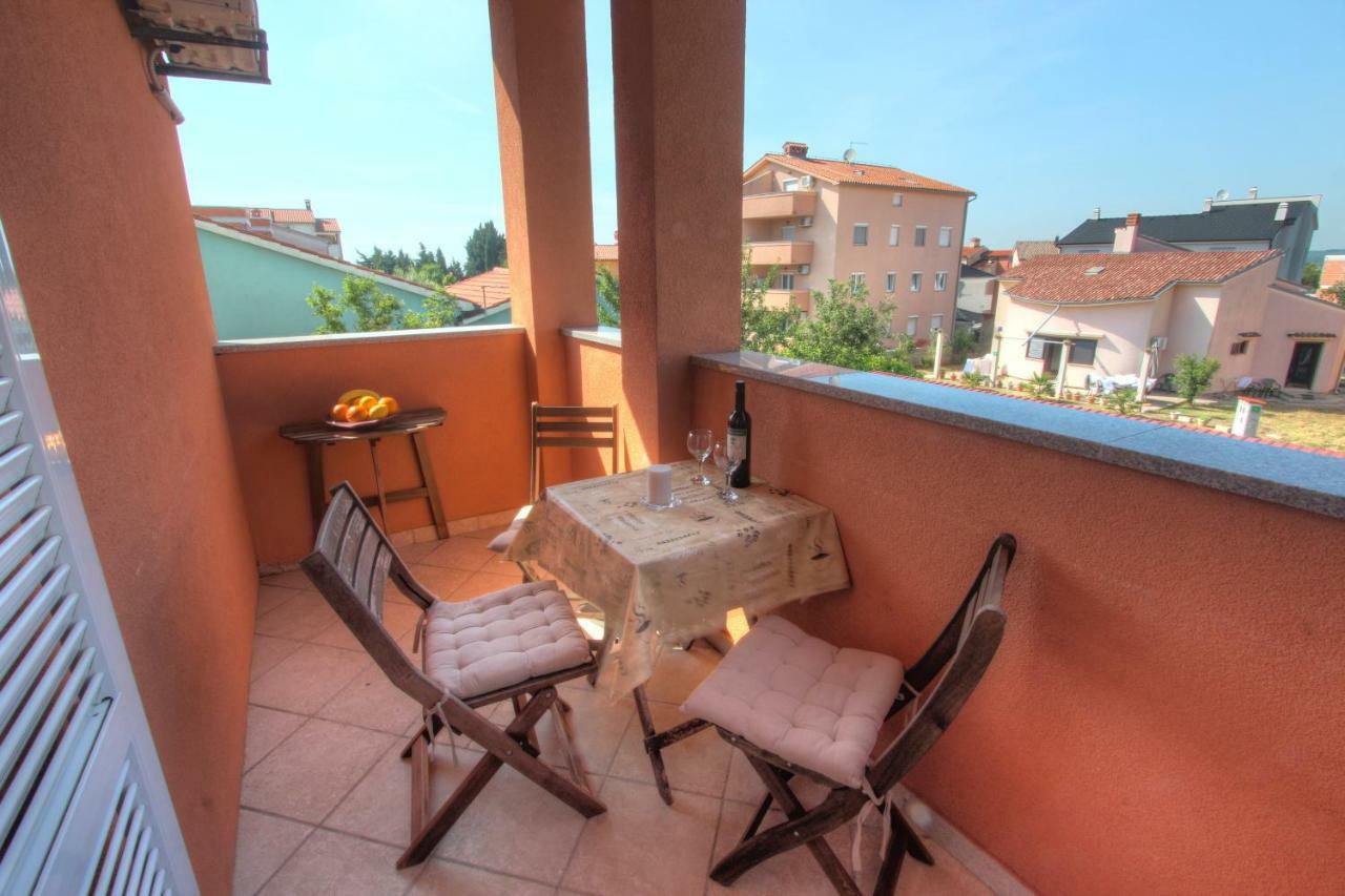Apartman Pula Zewnętrze zdjęcie