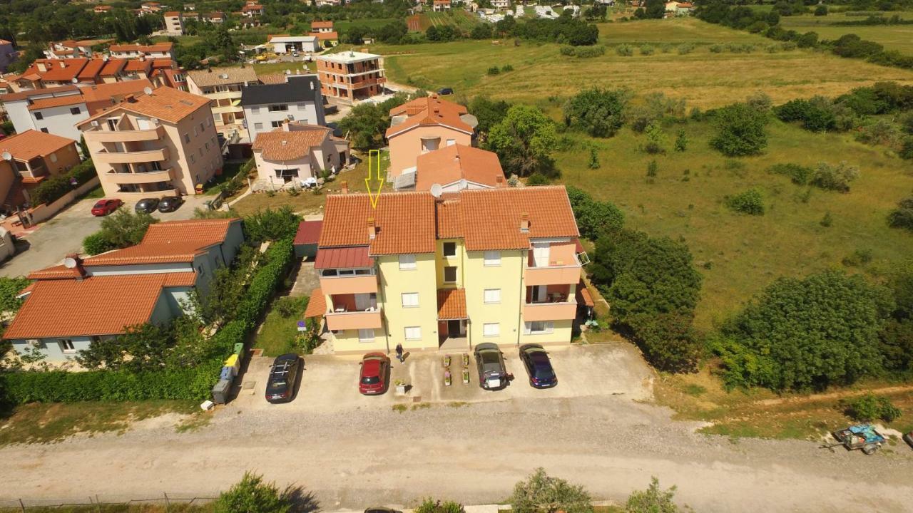 Apartman Pula Zewnętrze zdjęcie